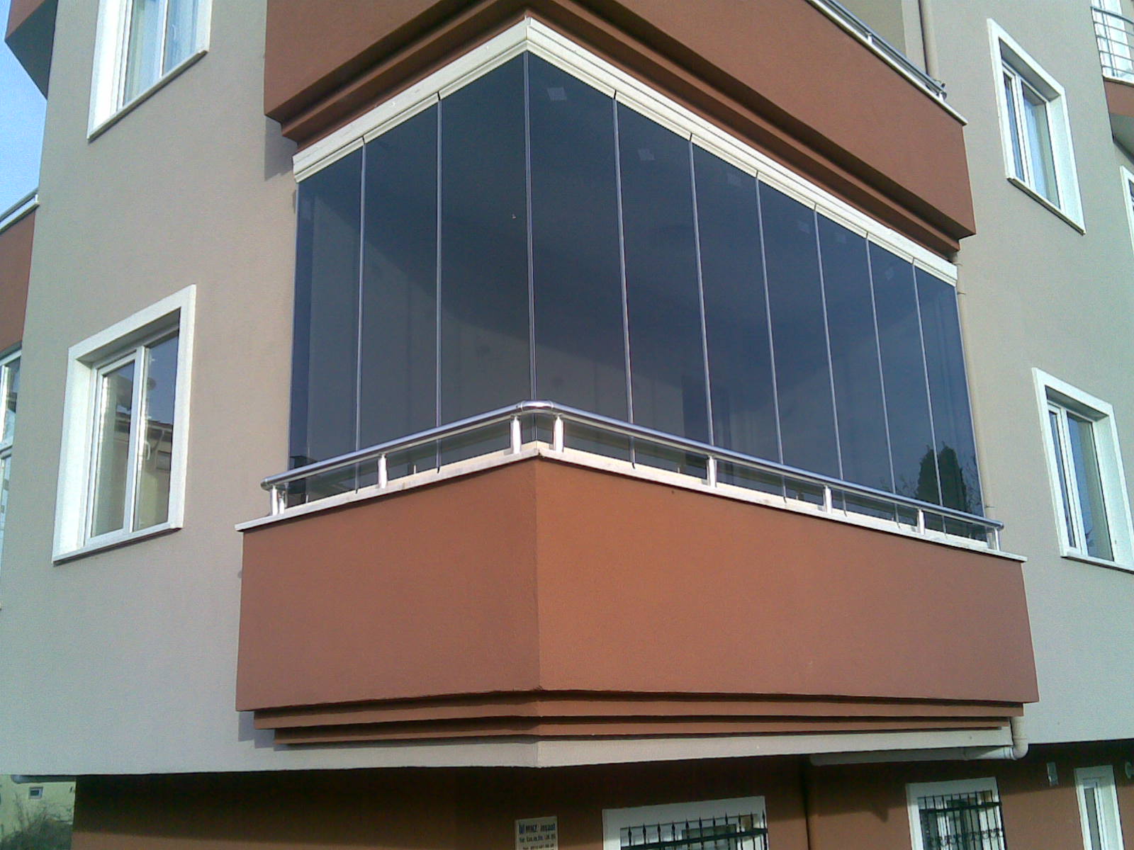 Balkon Tıkanık Açma ile Yağışlı Günlerde Güvence